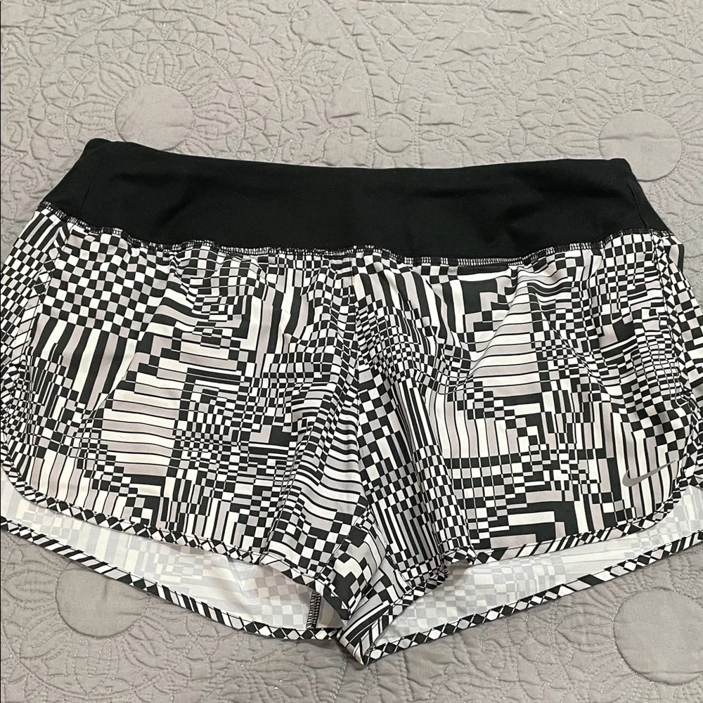 Nike Black and White Geometric Athletic Shorts